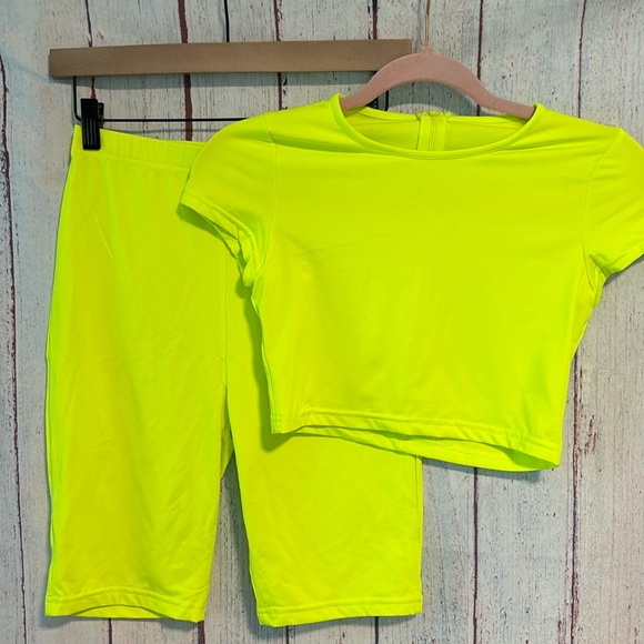 NWOT Boutique Unbranded Two Piece Set - Picture 1 of 7